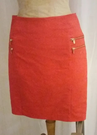 Elegante jupe droite rouge - Taille XXL 🔴, merk: H&M, staat: Nieuw zonder prijskaartje, maat: XXL / 44 / 16, € 8,00, € 9,10 inclusief Kopersbescherming