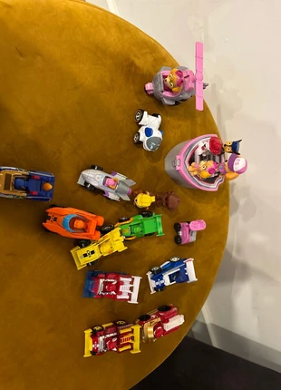 Paw patrol auto’s en poppetjes, merk: Paw Patrol, staat: Goed, maat: 4 jaar / 104 cm, € 10,00, € 11,20 inclusief Kopersbescherming
