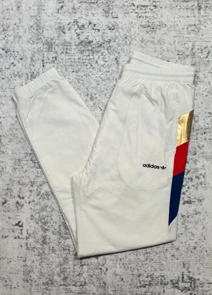 Pantalon Jogging Adidas Originals M Blanc Collector Trèfle Doré Rouge Bleu Vintage, brand: adidas, condizioni: Ottime, taglia: M, €39.99, €42.69 include la Protezione acquisti Pro