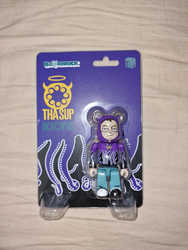 thasup Octopus BE@RBRICK - Exactly three years later, Octopus and