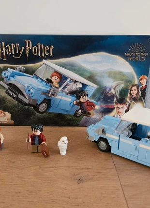 Harry Potter Lego Flying Ford Anglia, merk: LEGO, staat: Heel goed, maat: Universeel, € 10,00, € 11,20 inclusief Kopersbescherming