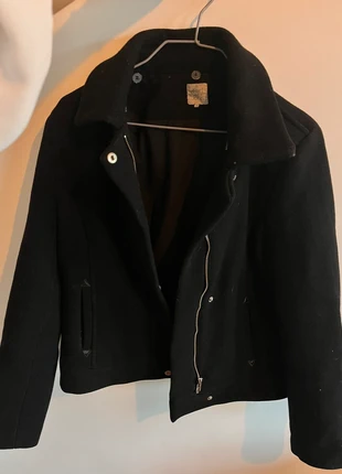 Manteau court laine Karl Marc John, brand: Karl Marc John, condizioni: Buone, taglia: S / IT 40 / EU 36, €17.00, €18.55 include la Protezione acquisti