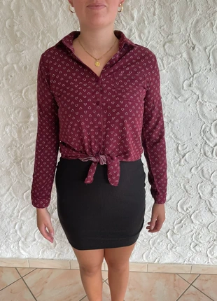 Chemisier rouge bordeaux taille XS Jennyfer, marke: Jennyfer, zustand: Sehr gut, größe: XS / 34 / 6, 4,00 €, 4,90 € inklusive Vinted-Käuferschutz