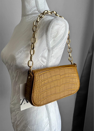 Sac à main ZARA imitation croco - neuf avec étiquette 🐊, marque: Zara, état: Neuf avec étiquette, 20,99 €, 22,74 € Protection acheteurs incluse