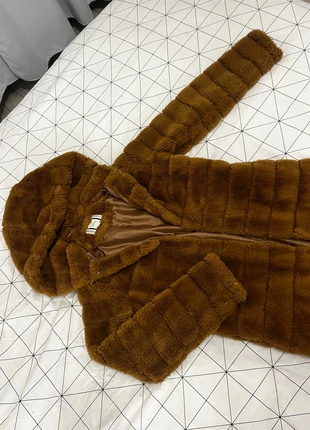 fourrure longue, merk: Jennyfer, staat: Heel goed, maat: S / 36 / 8, € 10,00, € 11,20 inclusief Kopersbescherming