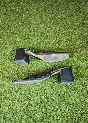 Mules à talons carrés noires Fashion – Taille 39, marca: Fashion, estado: Bom, tamanho: 39, €5.00, €5.95 inclui Proteção do Comprador Pro