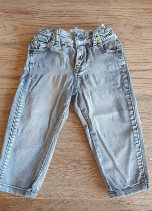 Lichtgrijze spijkerbroek Noppies maat 86, merk: Noppies, staat: Heel goed, maat: 18-24 maanden / 86 cm, € 2,00, € 2,80 inclusief Kopersbescherming