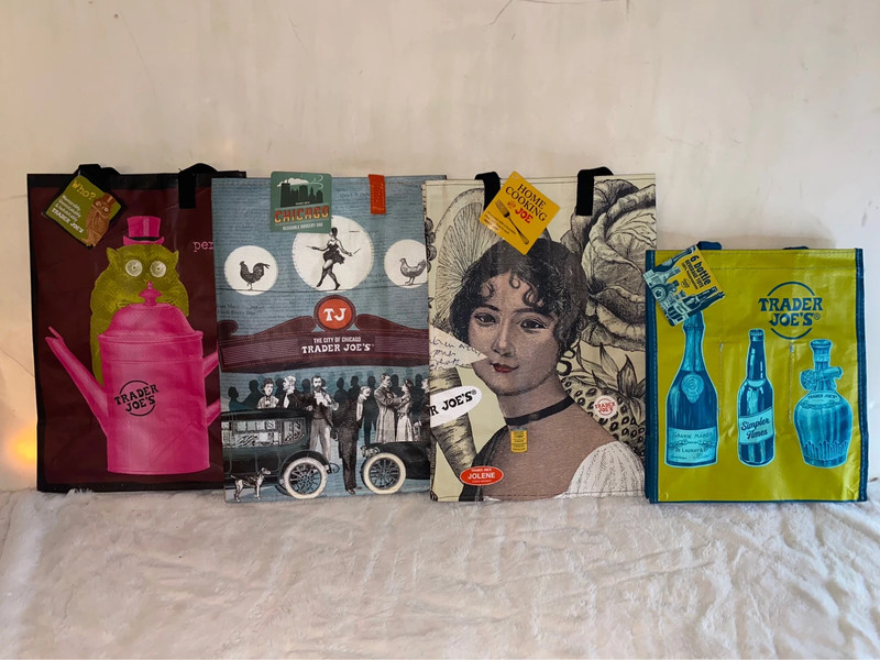 New! NWT New Trader Joe’s Eco Reusable Shopping Bags-set of 4 1