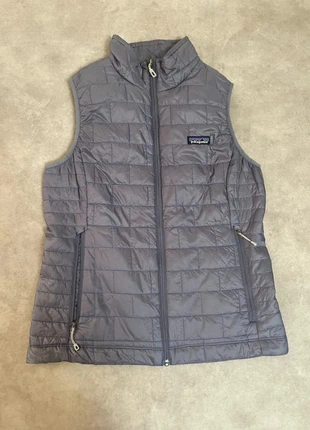 Doudoune Sans Manches Patagonia Lila M femmes #10, marke: Patagonia, zustand: Sehr gut, größe: M / 38 / 10, 71,99 €, 76,29 € inklusive Vinted-Käuferschutz