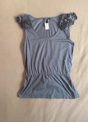 Top fleurs épaulettes effet péplum, brand: Mango, condition: Very good, size: M / 38 / 10, €5.00, €5.95 includes Buyer Protection