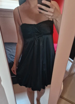 Petite robe noire bustier bretelles chic élégante, marke: RULYS, zustand: Neu, größe: M / 38 / 10, 12,00 €, 13,30 € inklusive Vinted-Käuferschutz