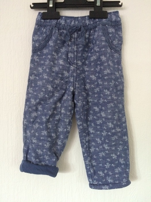 Pantalon bleu jean impression fleurs 9 - 12 mois (74 - 80cm) marque George 1