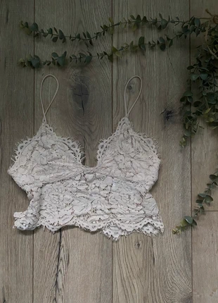 Cream Lace Bralette Crop Top, brand: Pieces, condition: Very good, size: L / 40 / 12, €10.00, €11.20 includes Buyer Protection