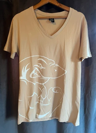 T-shirt gymshark, marque: Gymshark, état: Neuf sans étiquette, taille: M, 15,00 €, 16,45 € Protection acheteurs incluse