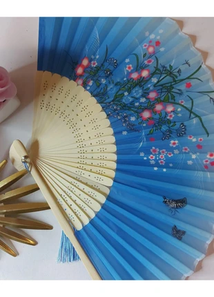 Eventail bleu ciel inspiration japonaise fleuri, marke: Vintage Style by Indy, zustand: Sehr gut, 7,90 €, 9,00 € inklusive Vinted-Käuferschutz