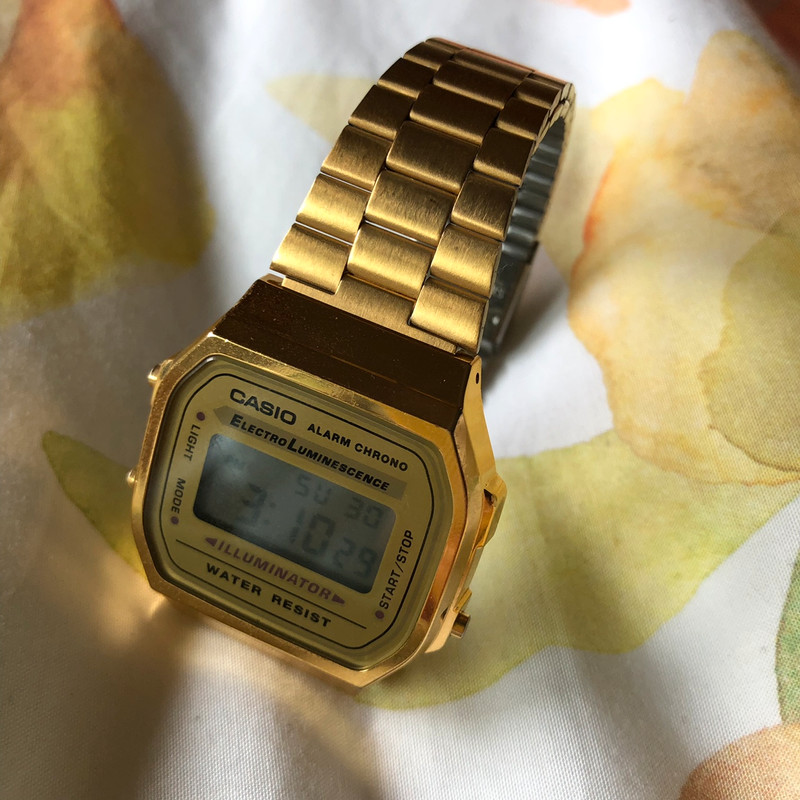 Reloj Casio Vintage Iconic Plata