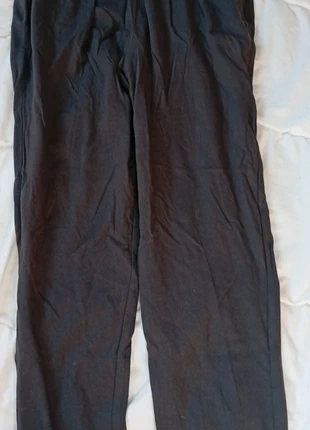 Pantalon de jogging fille taille 12 ans, marca: Kiabi, estado: Muy bueno, tamaño: 12 años / 152 cm, 2,00 €, 2,80 € Protección al comprador incluida