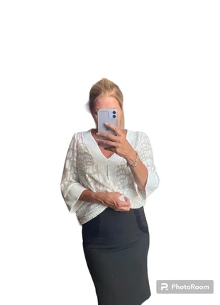 Set gonna loungette nera Met e Camicia bianca, marke: Met, zustand: Neu, größe: M / 38 / 10, 20,00 €, 21,70 € inklusive Vinted-Käuferschutz