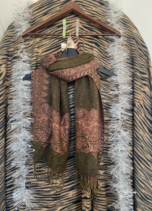 Wunderschönes halstuch, brand: Vintage Boutique, condition: Very good, €5.00, €5.95 includes Buyer Protection