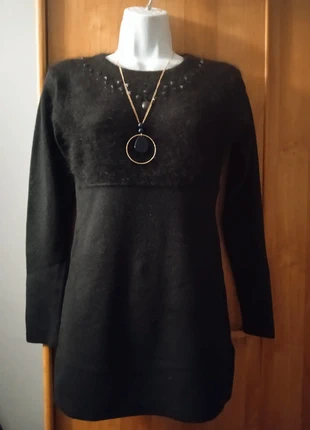 Très beau pull doux et chaud noir avec perles 70%Angora taille M tbe, marque: Privée, état: Très bon état, taille: M / 38 / 10, 8,00 €, 9,10 € Protection acheteurs incluse