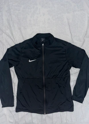Veste Nike noire pour enfant, brand: Nike, condition: Very good, size: XS, €5.00, €5.95 includes Buyer Protection