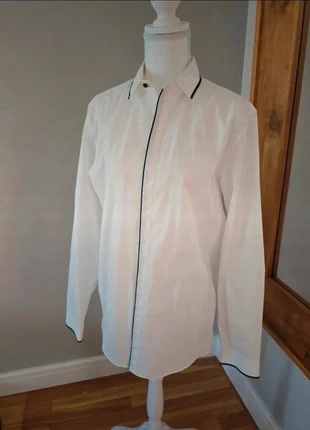 Primark White Mens Skim Fit Shirt with black trim - Size Medium, brand: Primark, condition: Very good, size: M, €5.00, €5.95 includes Buyer Protection