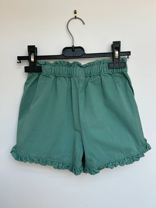Short fille 7 ans tape a l’œil - photo numéro 2