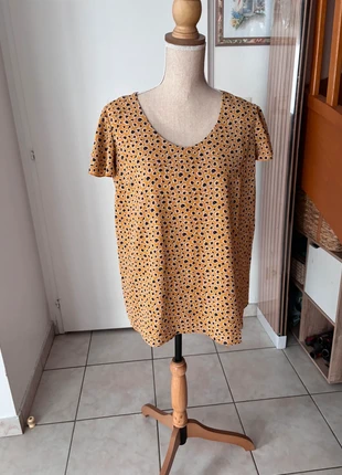 Blouse n210, brand: Wardrobe.NYC, condition: New without tags, size: L / 40 / 12, €4.00, €4.90 includes Buyer Protection