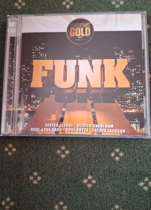 Funk Double Cd Compilation funk 2004 Wagram Music, gold , zustand: Sehr gut, 10,00 €, 11,20 € inklusive Vinted-Käuferschutz