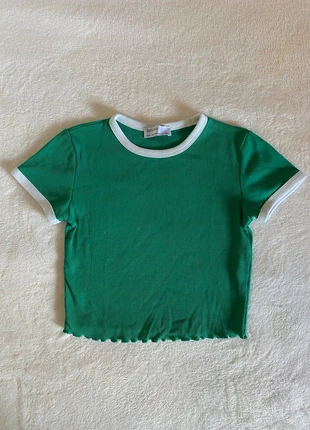 Bershka Crop Top Green And White Urban Vintage Y2K Retro Woman Teenager Casual Size S, merk: Bershka, staat: Heel goed, maat: S / 36 / 8, € 6,00, € 7,00 inclusief Kopersbescherming