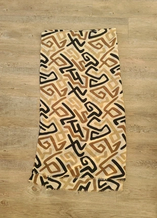 Foulard à motif géométriques La Compagnie du Foulard, marque: La Compagnie du Foulard, état: Neuf sans étiquette, taille: Taille unique, 10,00 €, 11,20 € Protection acheteurs incluse