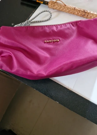 Trousse d ecole, marque: Parfois, état: Neuf sans étiquette, 3,00 €, 3,85 € Protection acheteurs incluse