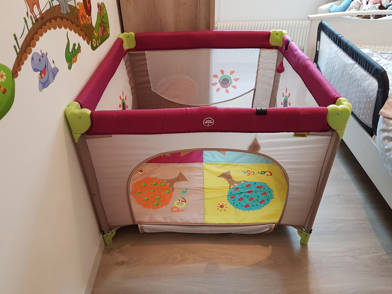 Parc Bebe Looping Comme Neuf Vinted Parc Bebe Looping Comme Neuf Vinted