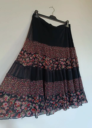 Maxigonna a balze a fantasia., marque: Vintage Dressing, état: Très bon état, taille: M / 38 / 10, 7,00 €, 8,05 € Protection acheteurs incluse