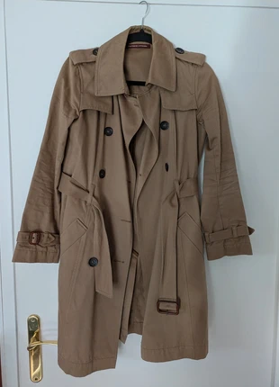 Trench avec ceinture amovible"Noma" Comptoir des cotonniers, marque: Comptoir des Cotonniers, état: Très bon état, taille: S / 36 / 8, 35,00 €, 37,45 € Protection acheteurs incluse