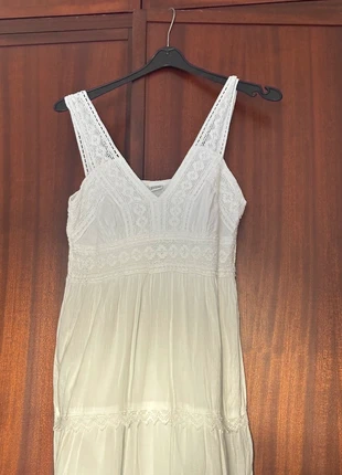 Vestido branco, marca: Local, estado: Muito bom, tamanho: L / 40 / 12, €10.00, €11.20 inclui Proteção do Comprador