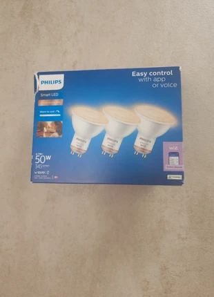 Philips ampoules LED connectées GU10 4.7W 345lm Smart White Bluetooth pack x3 neuves, marque: Philips, état: Très bon état, 16,00 €, 17,50 € Protection acheteurs incluse