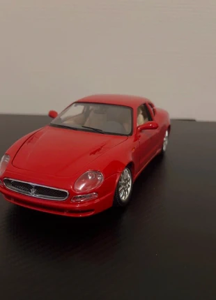 Maserati 3200 GT 1998 – 1:18 Scale – Bburago – Red, marque: Bburago, état: Très bon état, taille: Taille unique, 15,00 €, 16,45 € Protection acheteurs incluse