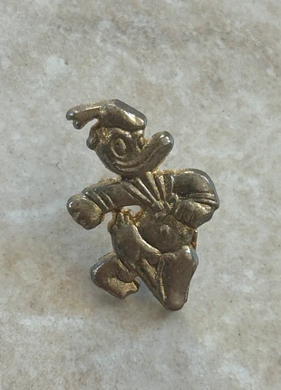 Pin’s Donald Duck – vintage Disney, brand: Disney, condizioni: Discrete, €8.00, €9.10 include la Protezione acquisti