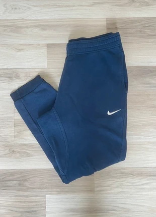 Jogging nike bleu marine, marke: Nike, zustand: Sehr gut, größe: M, 22,99 €, 24,84 € inklusive Vinted-Käuferschutz