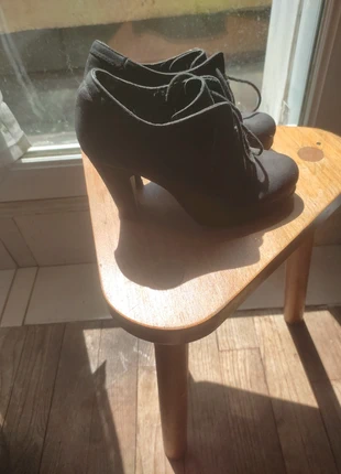 Chaussures à talons, marque: Chaussea, état: Bon état, taille: 35.5, 2,00 €, 2,80 € Protection acheteurs incluse