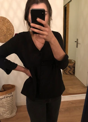 Blouse noir , merk: Kiabi, staat: Nieuw met prijskaartje, maat: XS / 34 / 6, € 11,00, € 12,25 inclusief Kopersbescherming