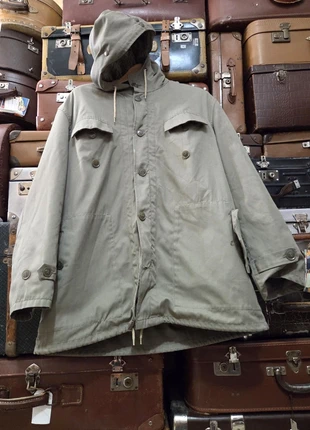 Vintage German Army Winter Parka – Olive Field Jacket – Sherpa Lining – 1970s–1980s – Size XL, brand: Vintage Dressing, condizioni: Buone, taglia: XL, €29.00, €31.15 include la Protezione acquisti Pro