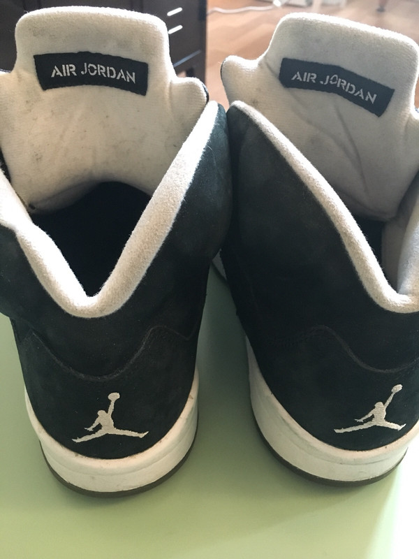 Air Jordan noires 3
