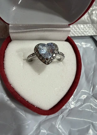 Elegant Heart-Shaped White Zircon Ring, brand: Silver, condition: New with tags, size: 16.5 mm / L½, £5.99, £6.99 includes Buyer Protection
