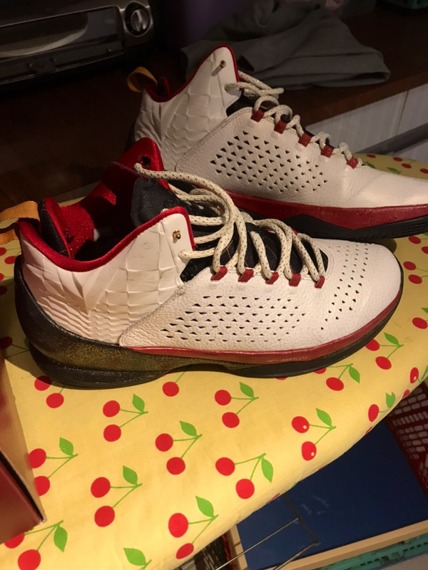 Jordan melo discount m11 christmas