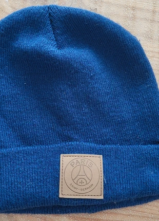 Bonnet psg, brand: Paris Saint-Germain, condition: Good, size: One size, €15.00, €16.45 includes Buyer Protection