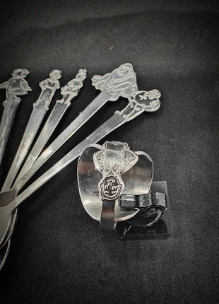 Suske en Wiske lepel ring, staat: Heel goed, maat: Aanpasbaar, € 9,95, € 11,15 inclusief Kopersbescherming Pro