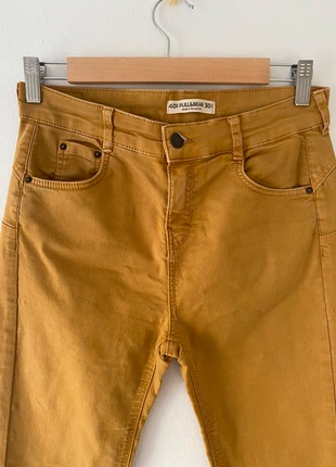vaquero pitillo mostaza, marque: Pull & Bear, état: Neuf sans étiquette, taille: L / 40 / 12, 3,50 €, 4,38 € Protection acheteurs incluse