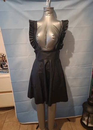 Jupe à bretelles shein, marque: Shein, état: Bon état, taille: S / 36 / 8, 2,00 €, 2,80 € Protection acheteurs incluse